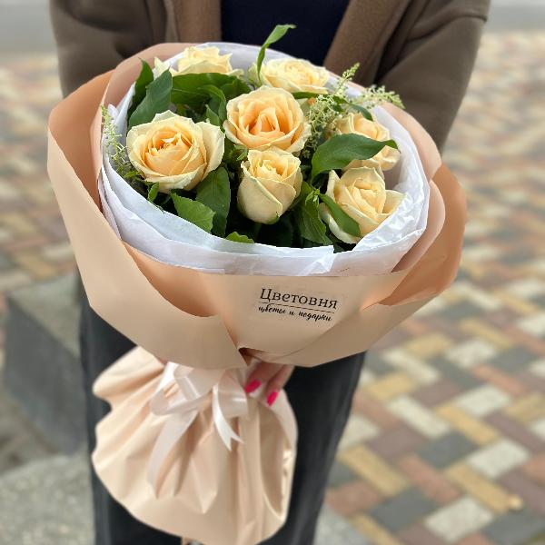 Букет из роз "Красочное лето"