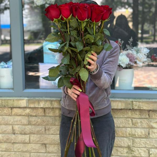 Букет из 21 голландской красной розы